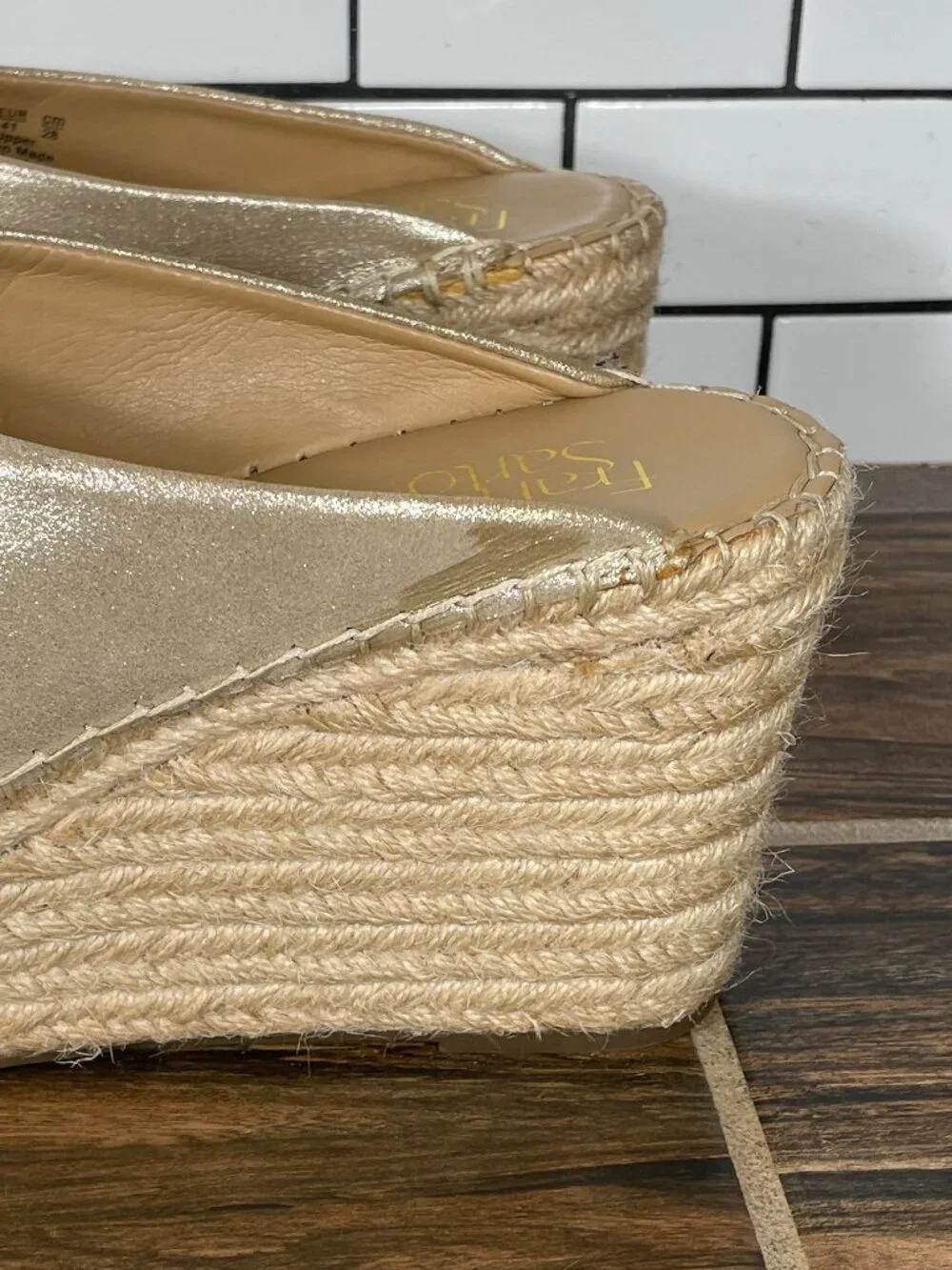 Franco Sarto Tiffany Shoes Womens 11 Gold Leather Platform Wedge Espadrille